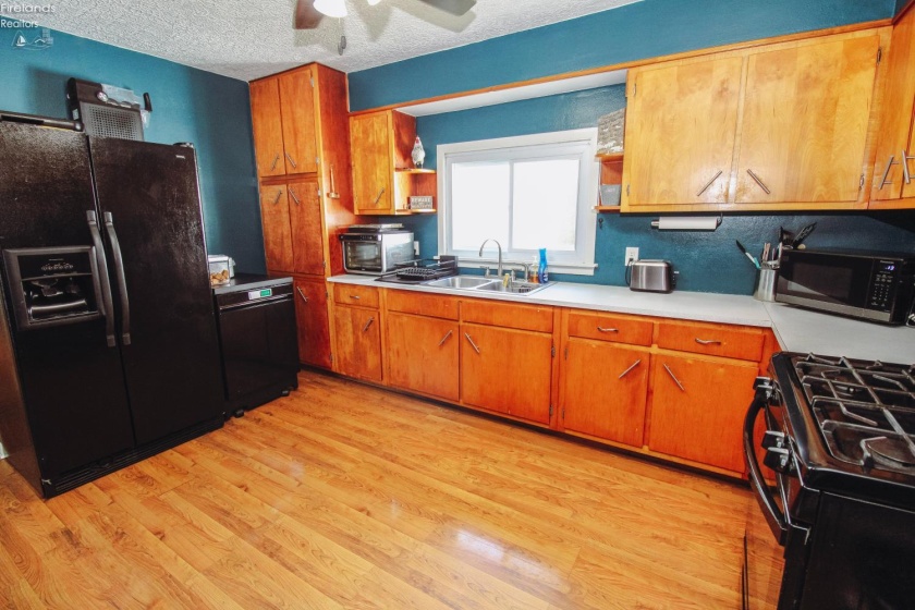 11113 Mason Road, Berlin Heights, 44814, 3 Bedrooms Bedrooms, ,2 BathroomsBathrooms,Residential,For Sale,Mason,20262218