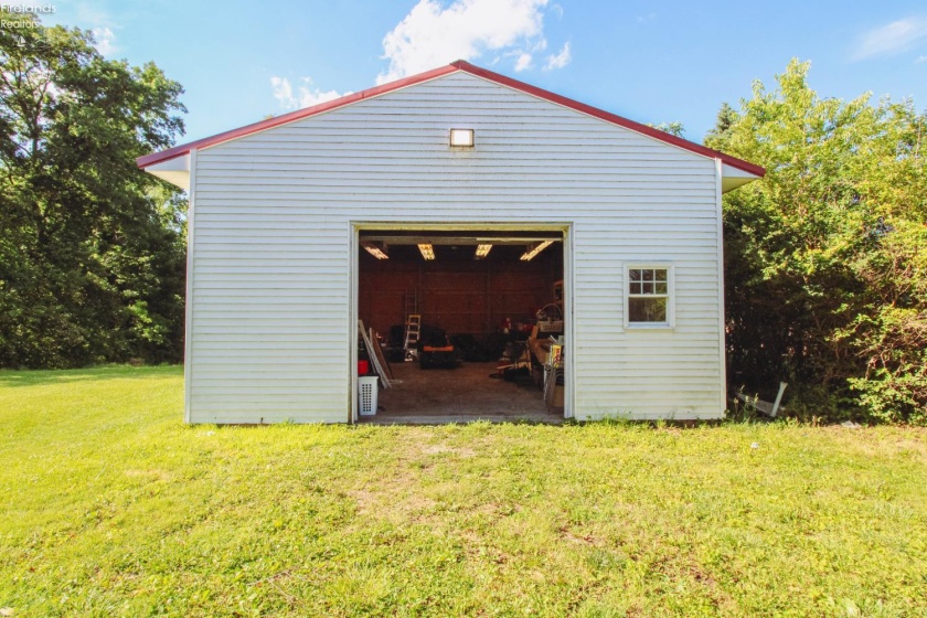 11113 Mason Road, Berlin Heights, 44814, 3 Bedrooms Bedrooms, ,2 BathroomsBathrooms,Residential,For Sale,Mason,20262218