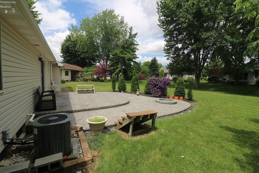 49 Executive Drive, Norwalk, 44857, 3 Bedrooms Bedrooms, ,3 BathroomsBathrooms,Residential,For Sale,Executive,20262257