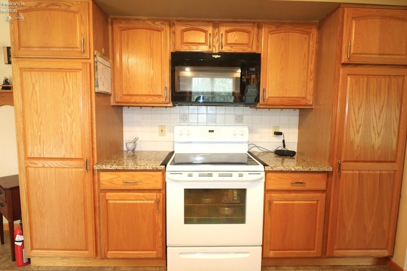 49 Executive Drive, Norwalk, 44857, 3 Bedrooms Bedrooms, ,3 BathroomsBathrooms,Residential,For Sale,Executive,20262257