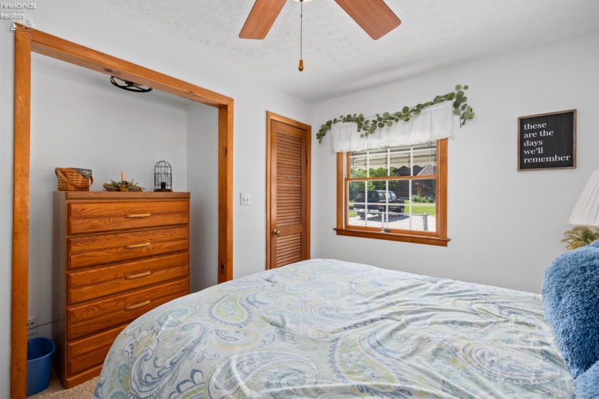 352 Willow Dale Road, Marblehead, 43440, 2 Bedrooms Bedrooms, ,2 BathroomsBathrooms,Residential,For Sale,Willow Dale,20262249