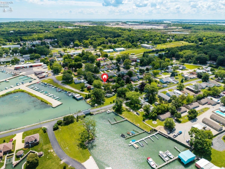 352 Willow Dale Road, Marblehead, 43440, 2 Bedrooms Bedrooms, ,2 BathroomsBathrooms,Residential,For Sale,Willow Dale,20262249