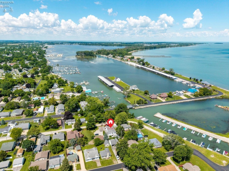 352 Willow Dale Road, Marblehead, 43440, 2 Bedrooms Bedrooms, ,2 BathroomsBathrooms,Residential,For Sale,Willow Dale,20262249