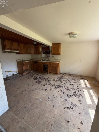 54 Kniffin Street, Greenwich, 44837, 4 Bedrooms Bedrooms, ,1 BathroomBathrooms,Residential,For Sale,Kniffin,20262285