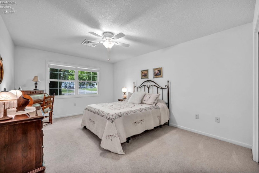 2 Blossom Drive, Norwalk, 44857, 3 Bedrooms Bedrooms, ,2 BathroomsBathrooms,Residential,For Sale,Blossom,20262299