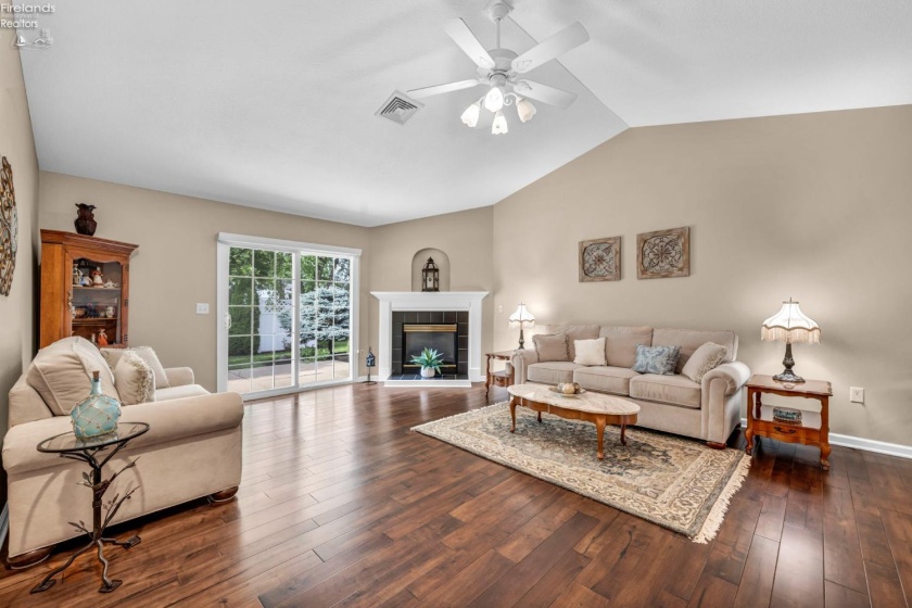 2 Blossom Drive, Norwalk, 44857, 3 Bedrooms Bedrooms, ,2 BathroomsBathrooms,Residential,For Sale,Blossom,20262299