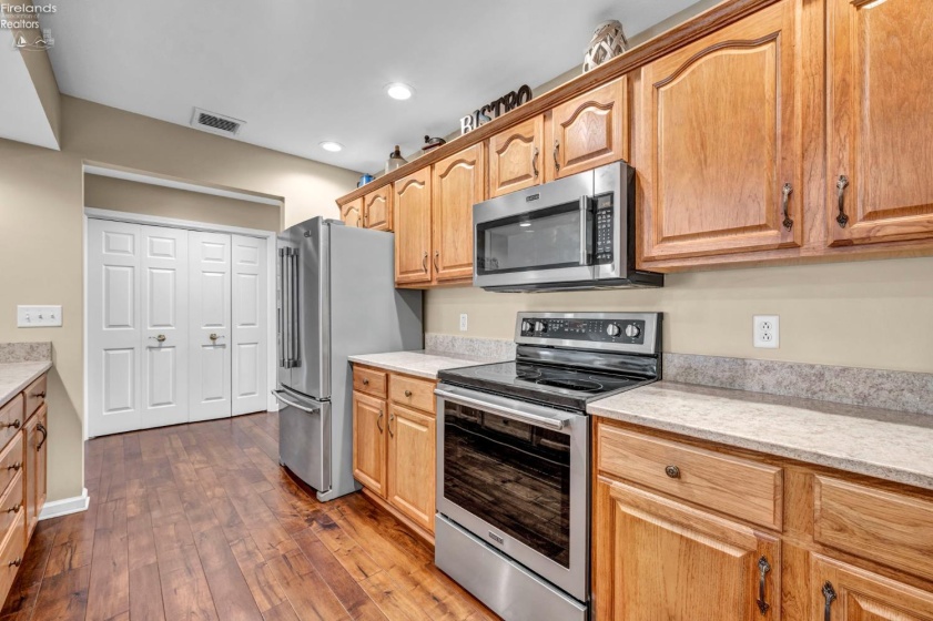 2 Blossom Drive, Norwalk, 44857, 3 Bedrooms Bedrooms, ,2 BathroomsBathrooms,Residential,For Sale,Blossom,20262299