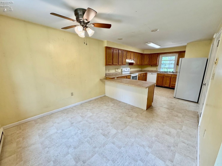 4 Stoutenburg Drive, Norwalk, 44857, 3 Bedrooms Bedrooms, ,2 BathroomsBathrooms,Residential,For Sale,Stoutenburg,20262296