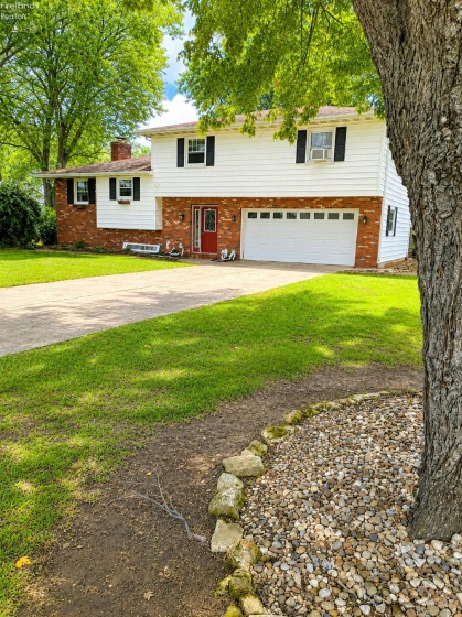7404 Parker Road, Castalia, 44824, 4 Bedrooms Bedrooms, ,3 BathroomsBathrooms,Residential,For Sale,Parker,20262302