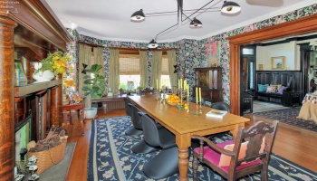 504 Perry Street, Port Clinton, 43452, 7 Bedrooms Bedrooms, ,5 BathroomsBathrooms,Residential,For Sale,Perry,20262057