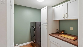 2212 Westwind Drive, Sandusky, 44870, 2 Bedrooms Bedrooms, ,2 BathroomsBathrooms,Residential,For Sale,Westwind,20262130
