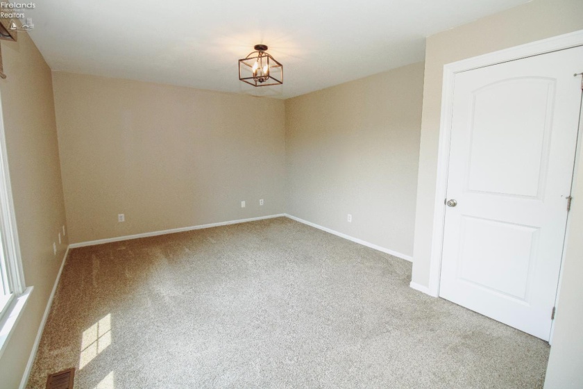 4209 Windham Place, Sandusky, 44870, 3 Bedrooms Bedrooms, ,3 BathroomsBathrooms,Residential,For Sale,Windham,20261840