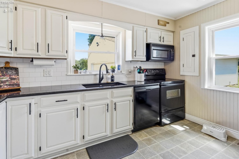 3957 County Road 198, Green Springs, 44836, 4 Bedrooms Bedrooms, ,2 BathroomsBathrooms,Residential,For Sale,County Road 198,20262223