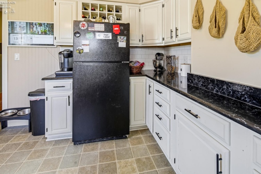 3957 County Road 198, Green Springs, 44836, 4 Bedrooms Bedrooms, ,2 BathroomsBathrooms,Residential,For Sale,County Road 198,20262223