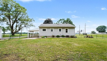 1608 E. McpPherson Highway, Clyde, 43410, 2 Bedrooms Bedrooms, ,1 BathroomBathrooms,Residential,For Sale,E. McpPherson,20262289 1608 E. McpPherson Highway, Clyde, 43410, 2 Bedrooms Bedrooms, ,1 BathroomBathrooms,Residential,For Sale,E. McpPherson,20262289