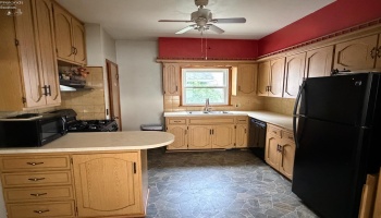 1040 W. 18TH, Lorain, 44052, 2 Bedrooms Bedrooms, ,1 BathroomBathrooms,Residential,For Sale,W. 18TH,20262295 1040 W. 18TH, Lorain, 44052, 2 Bedrooms Bedrooms, ,1 BathroomBathrooms,Residential,For Sale,W. 18TH,20262295