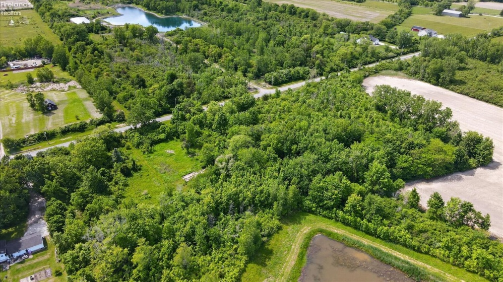 1049 Englebeck Road, Marblehead, 43440, ,Land,For Sale,Englebeck,20262242