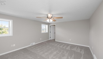 48903 Ridge Road, Amherst, 44001, ,Multiple Units,For Sale,Ridge,20262301