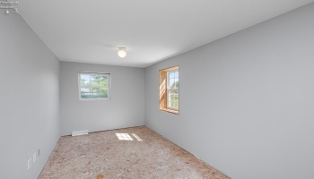 48903 Ridge Road, Amherst, 44001, ,Multiple Units,For Sale,Ridge,20262301