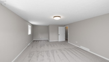 48903 Ridge Road, Amherst, 44001, ,Multiple Units,For Sale,Ridge,20262301