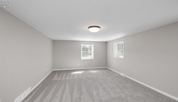 48903 Ridge Road, Amherst, 44001, ,Multiple Units,For Sale,Ridge,20262301