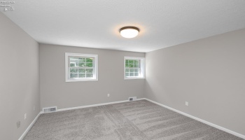 48903 Ridge Road, Amherst, 44001, ,Multiple Units,For Sale,Ridge,20262301