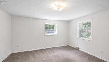 48903 Ridge Road, Amherst, 44001, ,Multiple Units,For Sale,Ridge,20262301