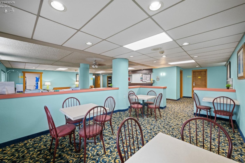 1704 Perry Street, Port Clinton, 43452, ,Commercial,For Sale,Perry,20262290