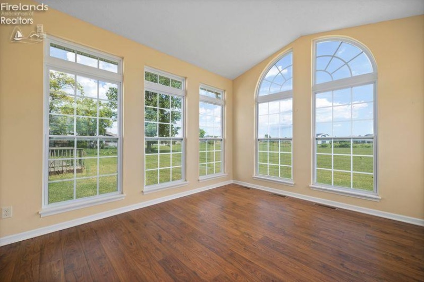 2855 Amherst, Port Clinton, 43452, 3 Bedrooms Bedrooms, ,3 BathroomsBathrooms,Residential,For Sale,Amherst,20262128