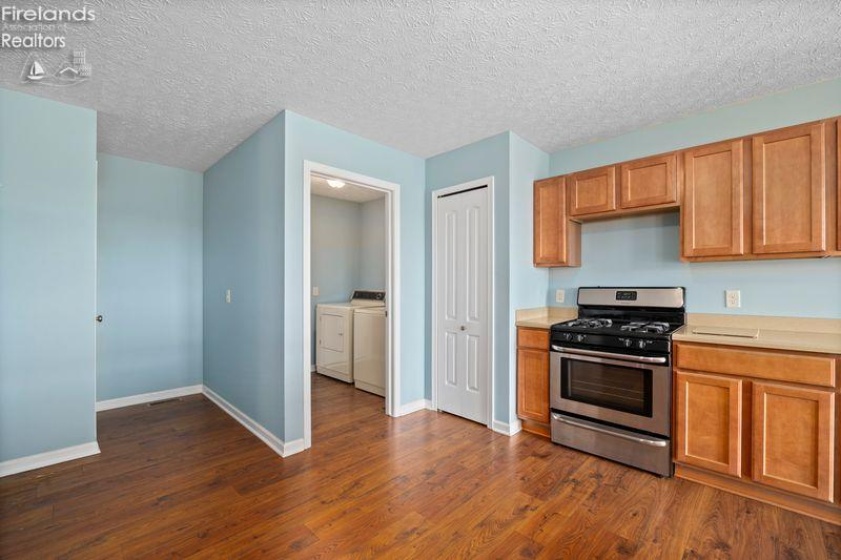 2855 Amherst, Port Clinton, 43452, 3 Bedrooms Bedrooms, ,3 BathroomsBathrooms,Residential,For Sale,Amherst,20262128