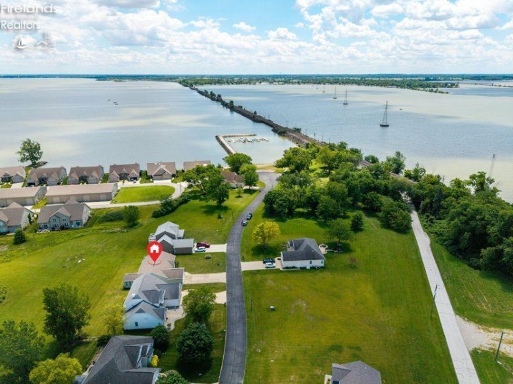 2855 Amherst, Port Clinton, 43452, 3 Bedrooms Bedrooms, ,3 BathroomsBathrooms,Residential,For Sale,Amherst,20262128