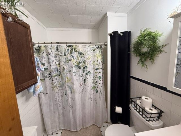3401 County Road 6, Tiffin, 44883, 3 Bedrooms Bedrooms, ,1 BathroomBathrooms,Residential,For Sale,County Road 6,20262209