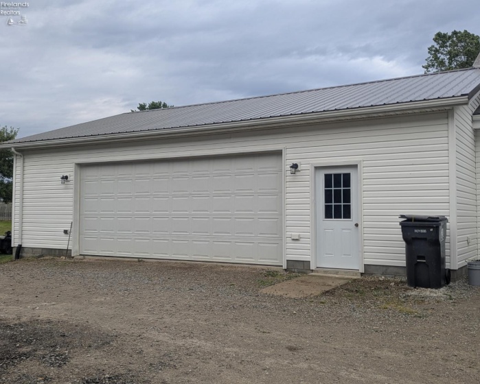 3401 County Road 6, Tiffin, 44883, 3 Bedrooms Bedrooms, ,1 BathroomBathrooms,Residential,For Sale,County Road 6,20262209