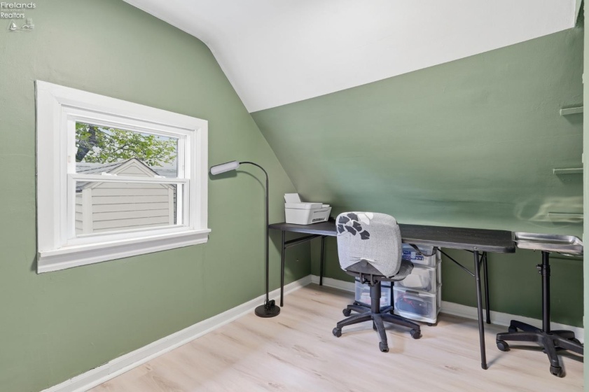 4301 Walbridge Road, Northwood, 43619, 3 Bedrooms Bedrooms, ,1 BathroomBathrooms,Residential,For Sale,Walbridge Road,20262227
