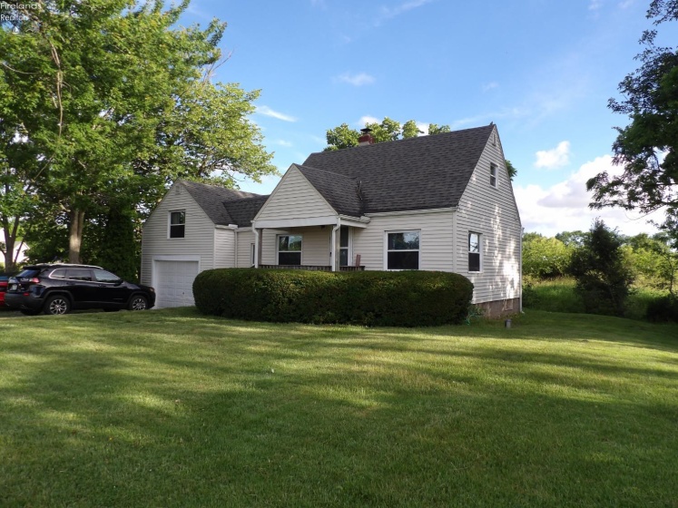 4301 Walbridge Road, Northwood, 43619, 3 Bedrooms Bedrooms, ,1 BathroomBathrooms,Residential,For Sale,Walbridge Road,20262227