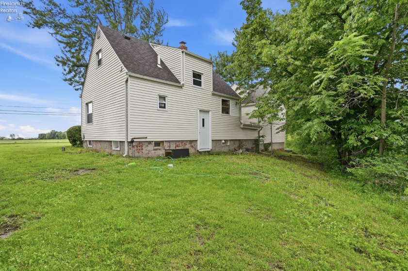 4301 Walbridge Road, Northwood, 43619, 3 Bedrooms Bedrooms, ,1 BathroomBathrooms,Residential,For Sale,Walbridge Road,20262227