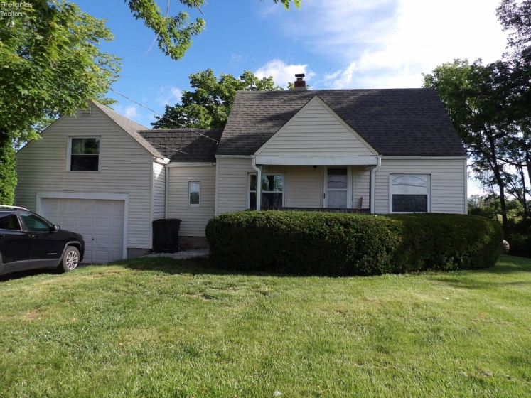 4301 Walbridge Road, Northwood, 43619, 3 Bedrooms Bedrooms, ,1 BathroomBathrooms,Residential,For Sale,Walbridge Road,20262227