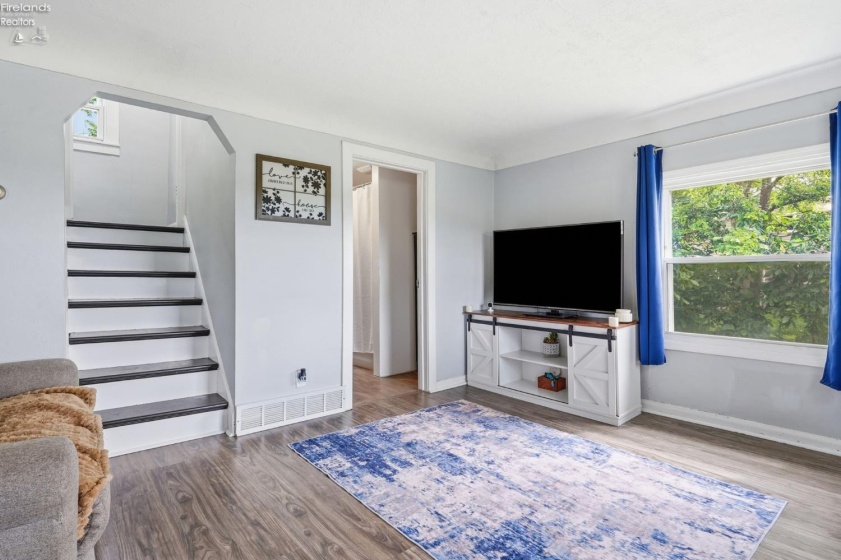 4301 Walbridge Road, Northwood, 43619, 3 Bedrooms Bedrooms, ,1 BathroomBathrooms,Residential,For Sale,Walbridge Road,20262227
