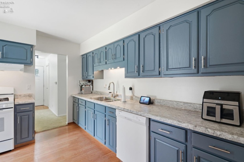 2227 Washington Ave, Findlay, 45840, 3 Bedrooms Bedrooms, ,2 BathroomsBathrooms,Residential,For Sale,Washington Ave,20262228