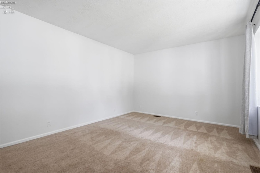 2227 Washington Ave, Findlay, 45840, 3 Bedrooms Bedrooms, ,2 BathroomsBathrooms,Residential,For Sale,Washington Ave,20262228