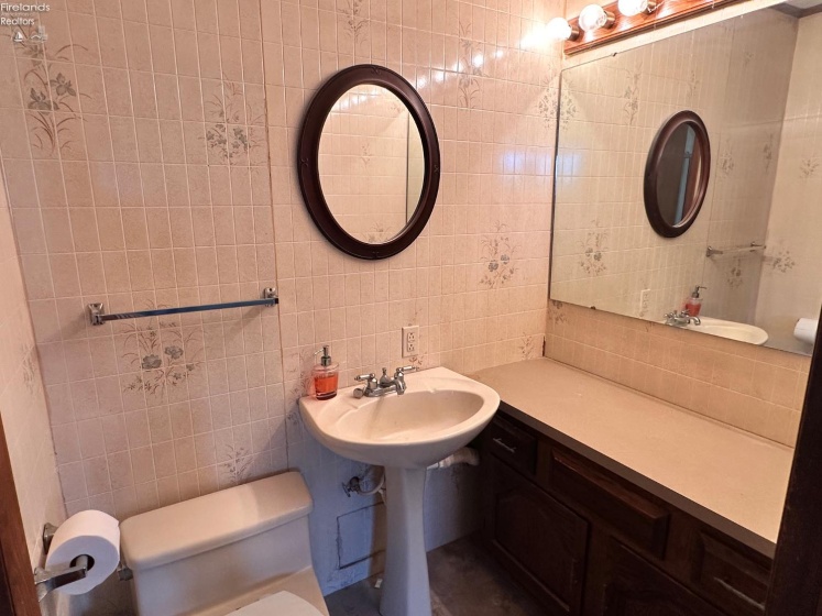 3375 County Road 170, Fremont, 43420, 3 Bedrooms Bedrooms, ,2 BathroomsBathrooms,Residential,For Sale,County Road 170,20262293