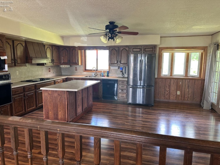 3375 County Road 170, Fremont, 43420, 3 Bedrooms Bedrooms, ,2 BathroomsBathrooms,Residential,For Sale,County Road 170,20262293