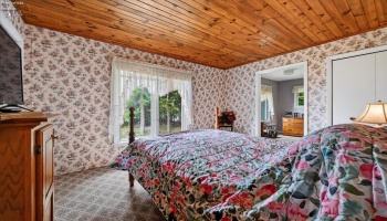 1111 Shore Boulevard, Put-In-Bay, 43456, 4 Bedrooms Bedrooms, ,2 BathroomsBathrooms,Residential,For Sale,Shore,20262331 1111 Shore Boulevard, Put-In-Bay, 43456, 4 Bedrooms Bedrooms, ,2 BathroomsBathrooms,Residential,For Sale,Shore,20262331