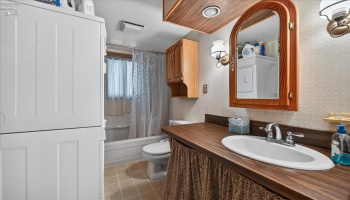 1111 Shore Boulevard, Put-In-Bay, 43456, 4 Bedrooms Bedrooms, ,2 BathroomsBathrooms,Residential,For Sale,Shore,20262331 1111 Shore Boulevard, Put-In-Bay, 43456, 4 Bedrooms Bedrooms, ,2 BathroomsBathrooms,Residential,For Sale,Shore,20262331