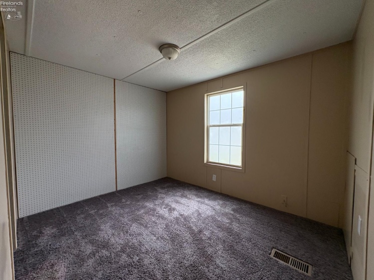 1121 Clayberg Road, Greenwich, 44837, 3 Bedrooms Bedrooms, ,2 BathroomsBathrooms,Residential,For Sale,Clayberg,20262333