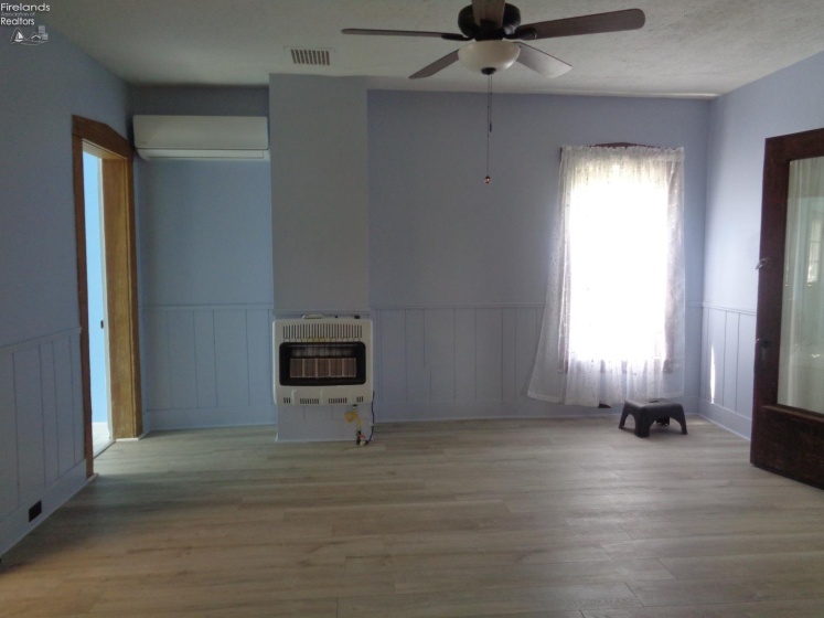 397 Plymouth East Road, Greenwich, 44837, 4 Bedrooms Bedrooms, ,2 BathroomsBathrooms,Residential,For Sale,Plymouth East,20262268