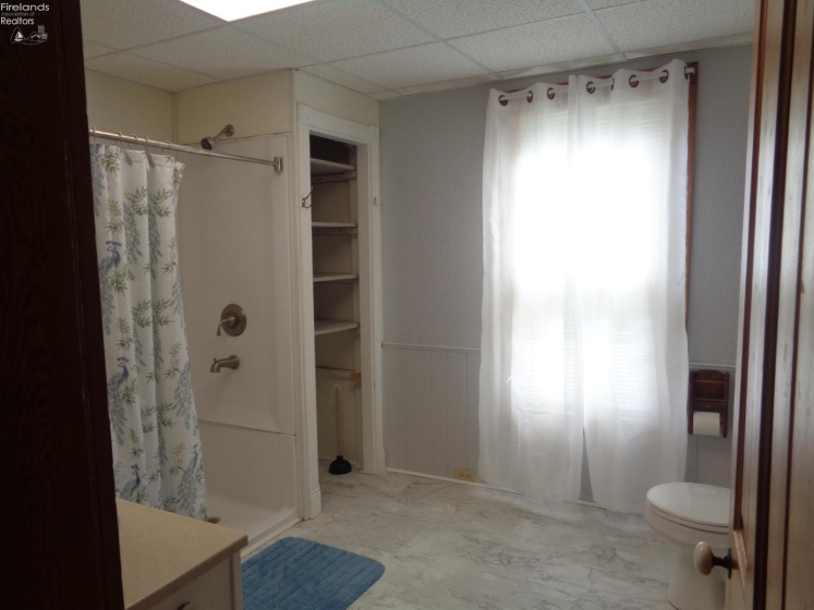 397 Plymouth East Road, Greenwich, 44837, 4 Bedrooms Bedrooms, ,2 BathroomsBathrooms,Residential,For Sale,Plymouth East,20262268