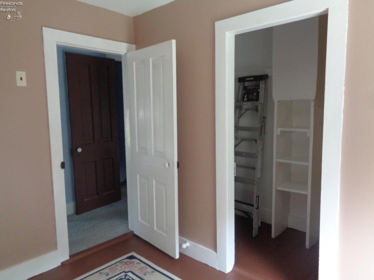 397 Plymouth East Road, Greenwich, 44837, 4 Bedrooms Bedrooms, ,2 BathroomsBathrooms,Residential,For Sale,Plymouth East,20262268