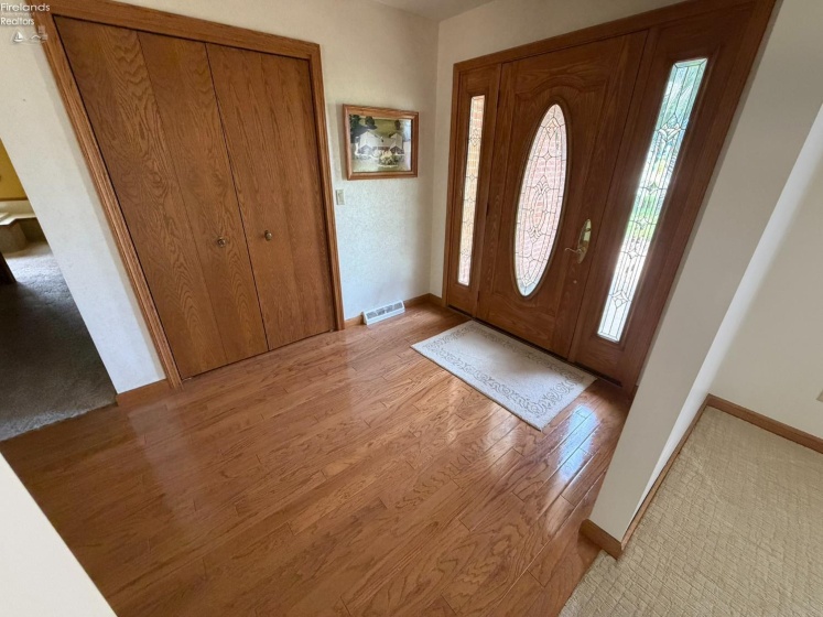 6081 State Route 113, Bellevue, 44811, 3 Bedrooms Bedrooms, ,3 BathroomsBathrooms,Residential,For Sale,State Route 113,20261391