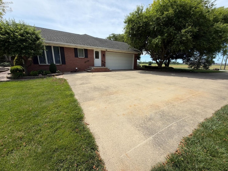 6081 State Route 113, Bellevue, 44811, 3 Bedrooms Bedrooms, ,3 BathroomsBathrooms,Residential,For Sale,State Route 113,20261391